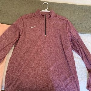 Women’s Nike dry fit pullover